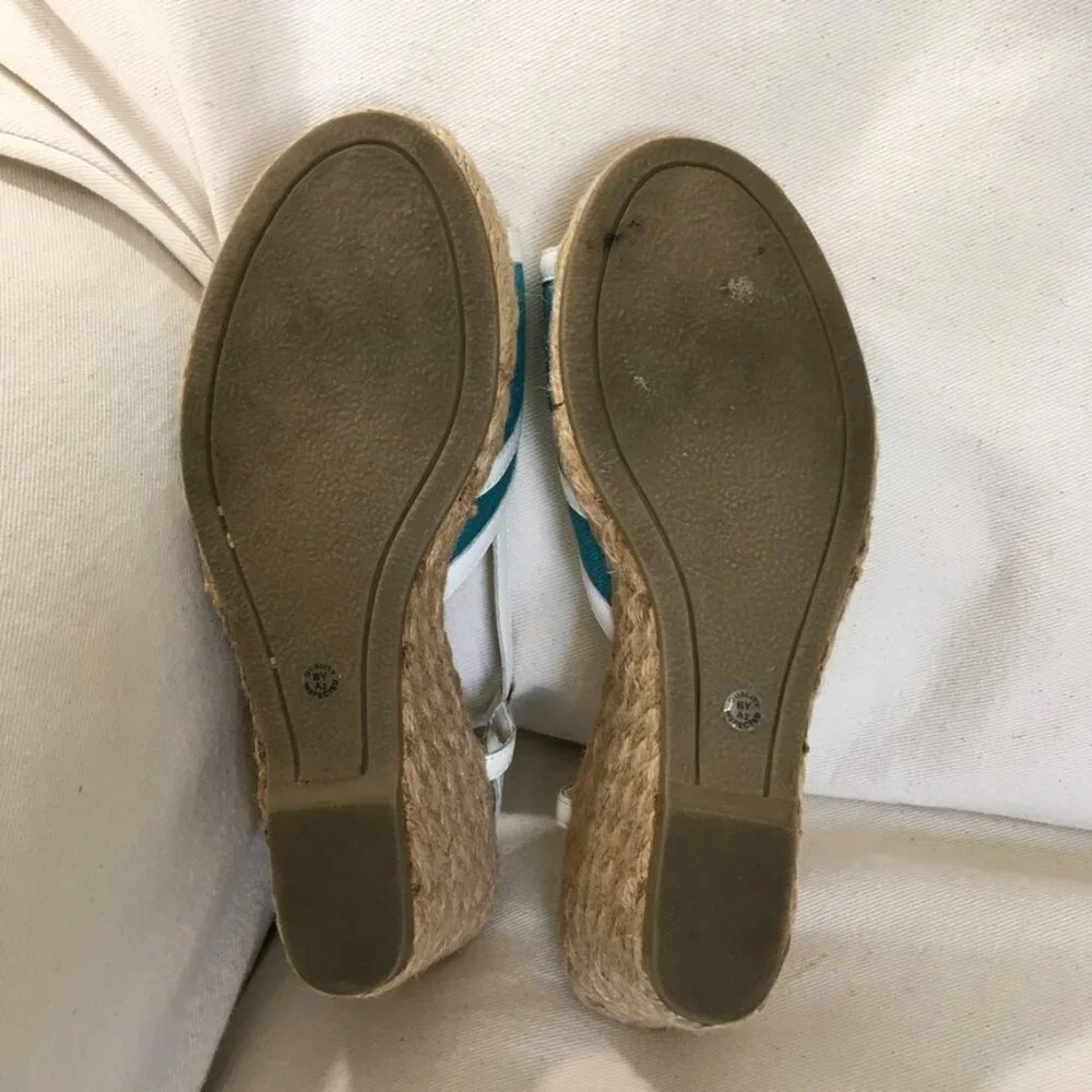 St John's Bay Teal Wedges Sz 7.5M